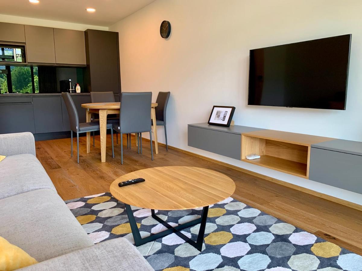 Teehouse Golf Apartment Челадна Экстерьер фото