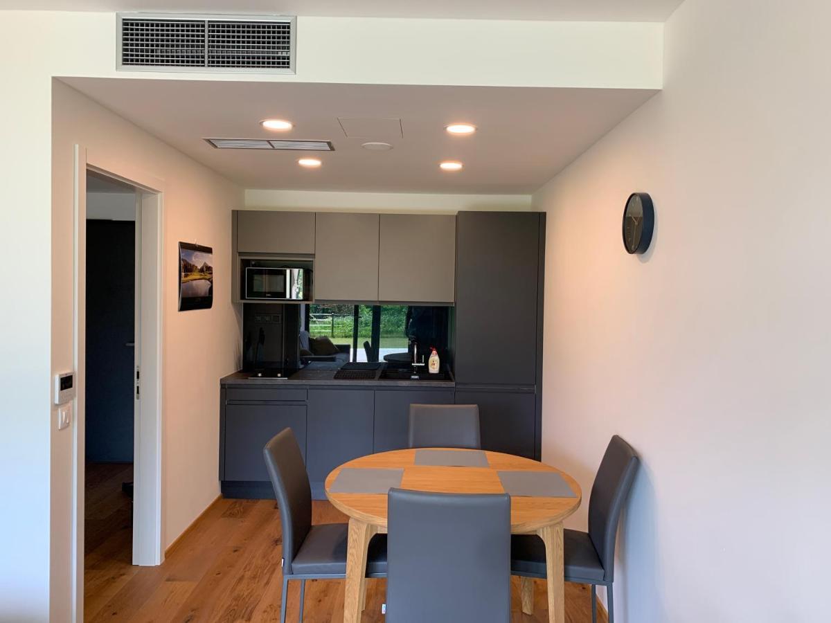 Teehouse Golf Apartment Челадна Экстерьер фото