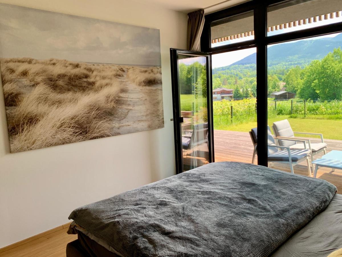 Teehouse Golf Apartment Челадна Экстерьер фото