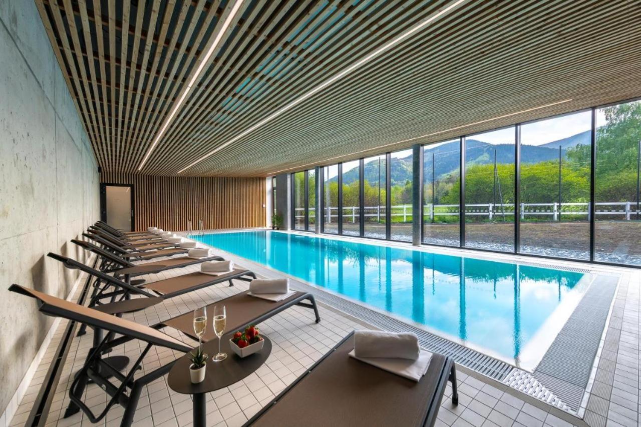 Teehouse Golf Apartment Челадна Экстерьер фото
